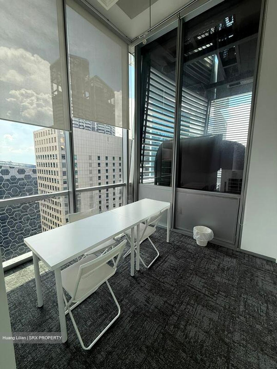 Oxley Tower (D1), Office #498197311